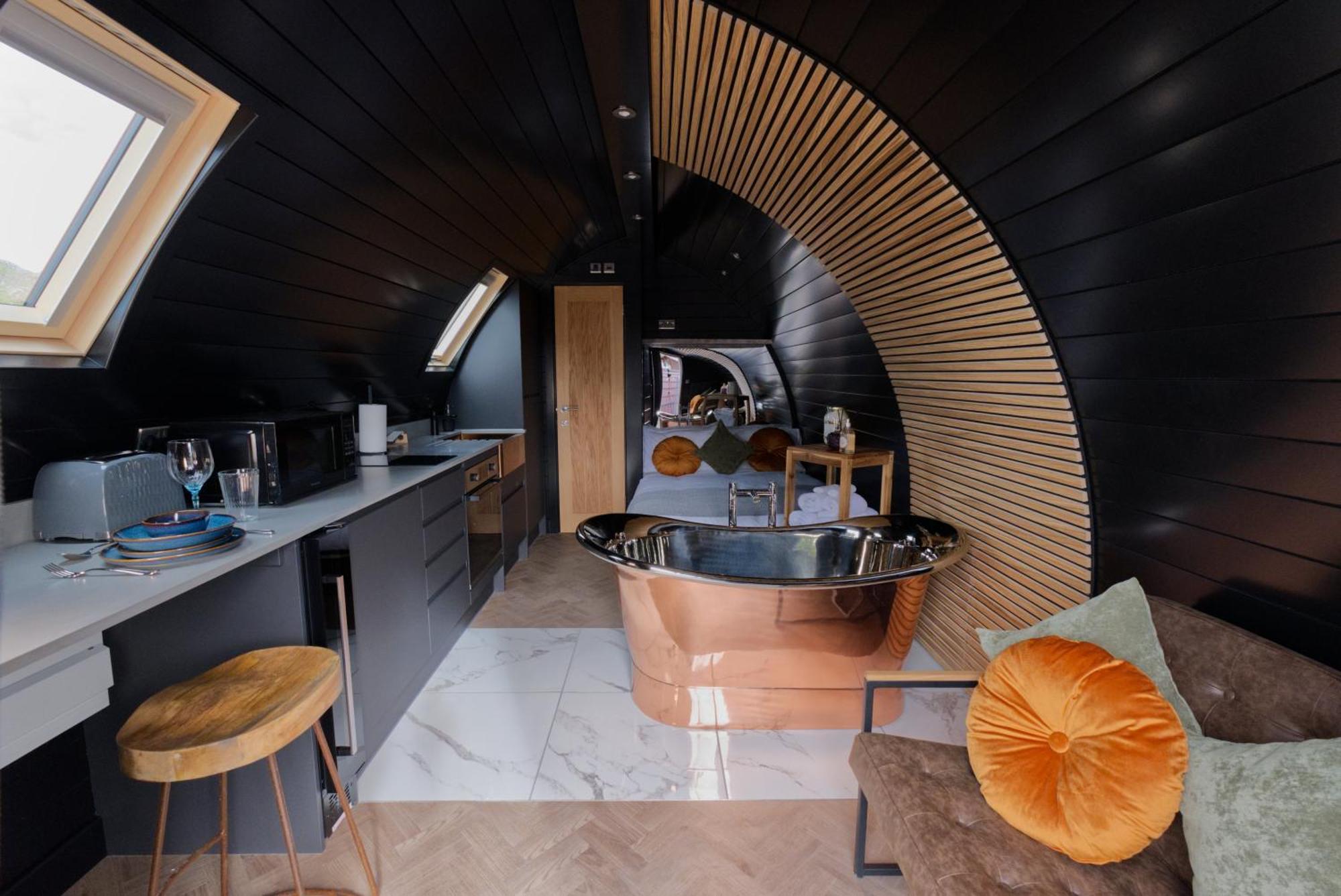 North Coast 500 Pods Hotel Achmelvich Exterior foto